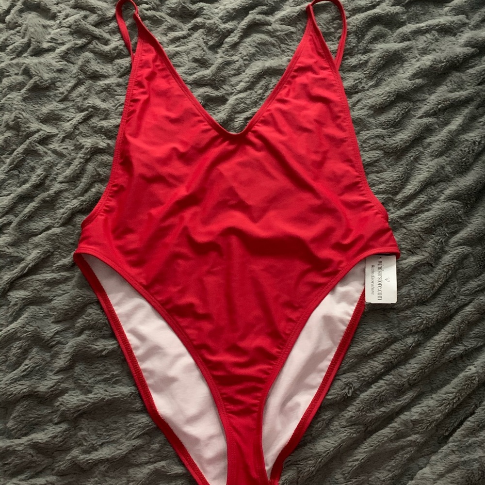 Bathing suit